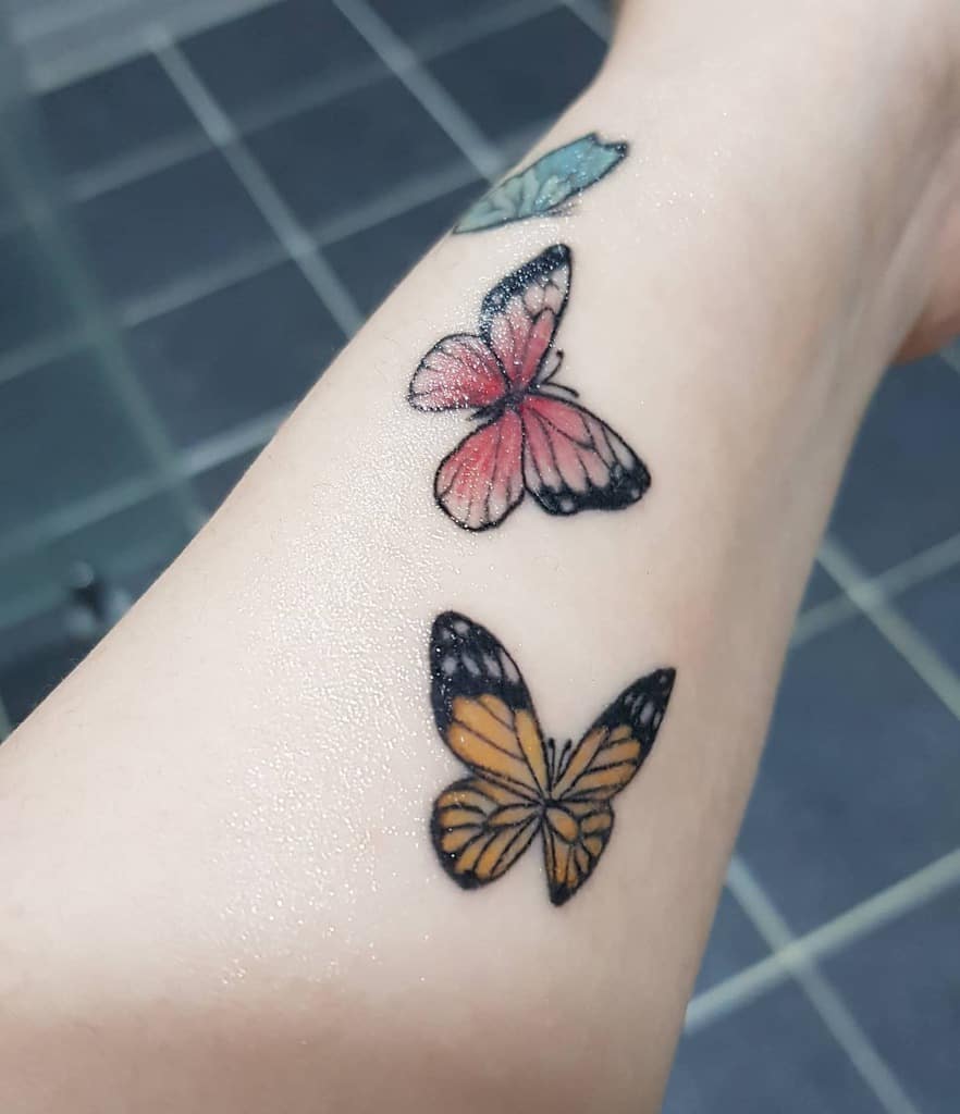 Tatouages de petits papillons colorés Sunny8280