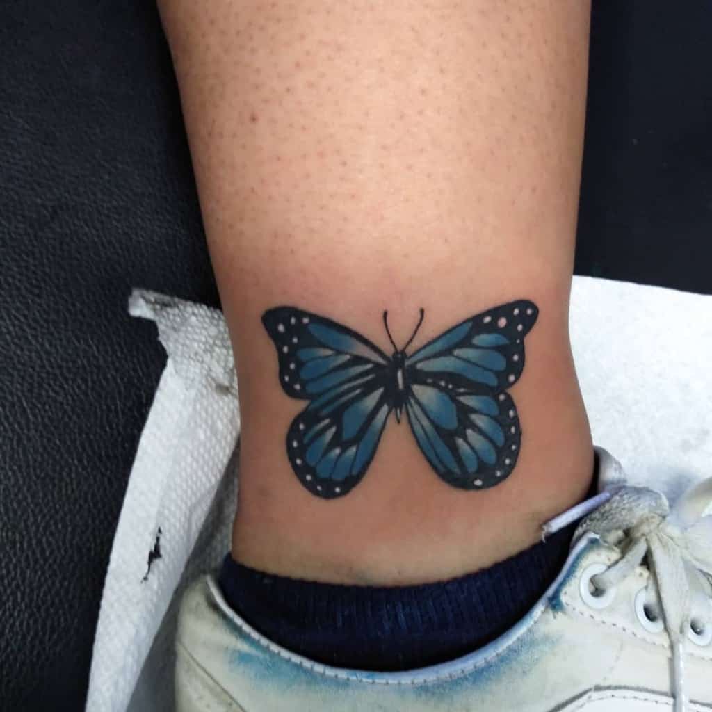 Tatouages de petits papillons Tatouages de cheville Rudy