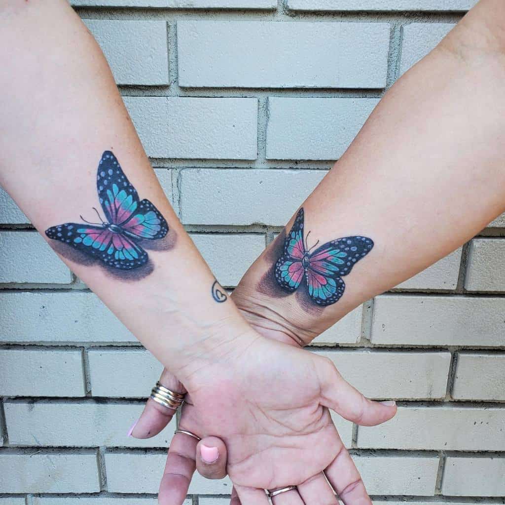 Tatouages de petits papillons colorés Andrew Hanson Tatouage